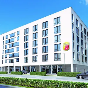 Super 8 By Wyndham West *** München