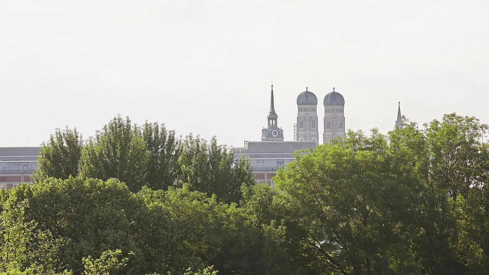 Living Hotel Am Deutschen Museum Munich 3*,